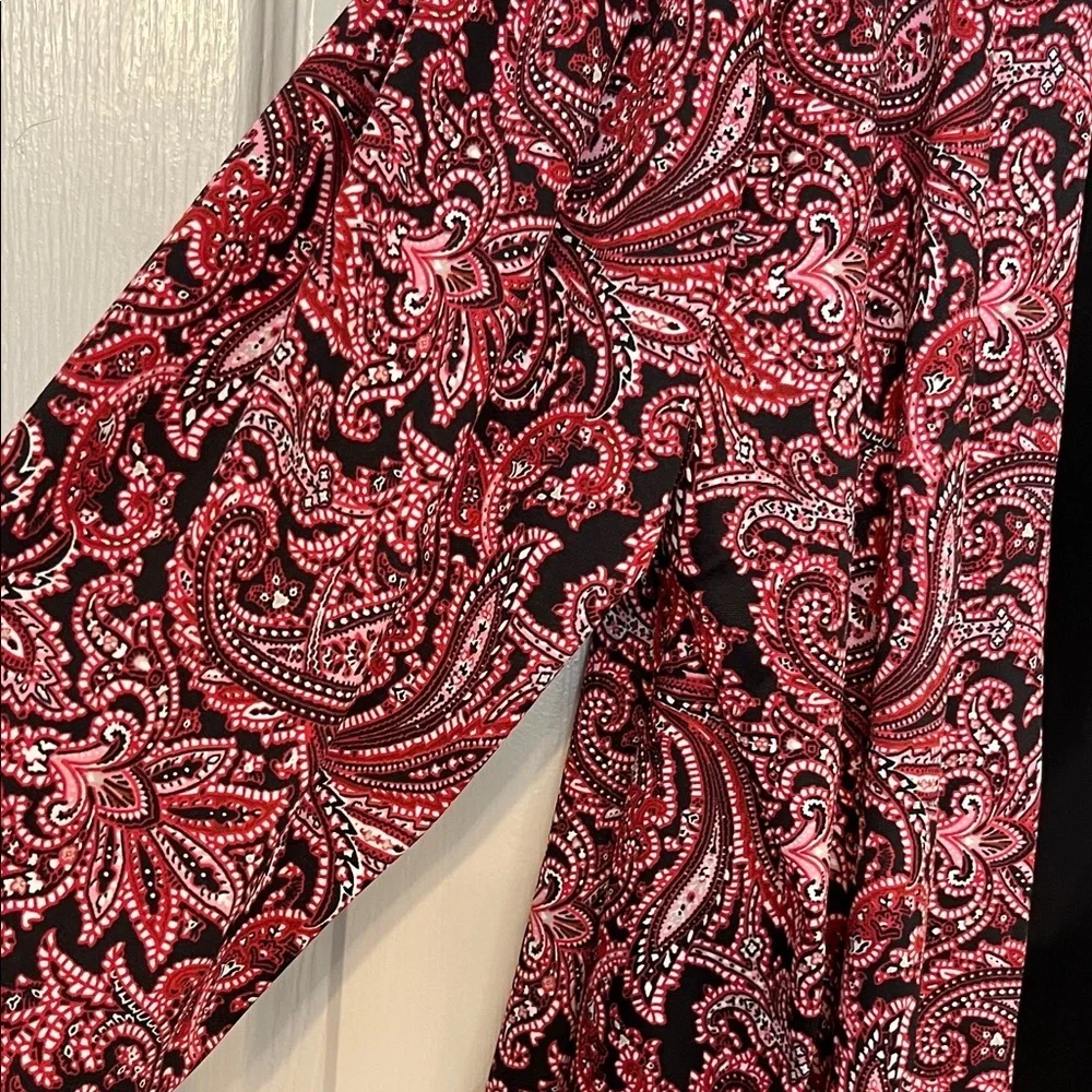 Notations Red and Black Paisley Cardigan with Tank Petite Large - Picture 4 of 7